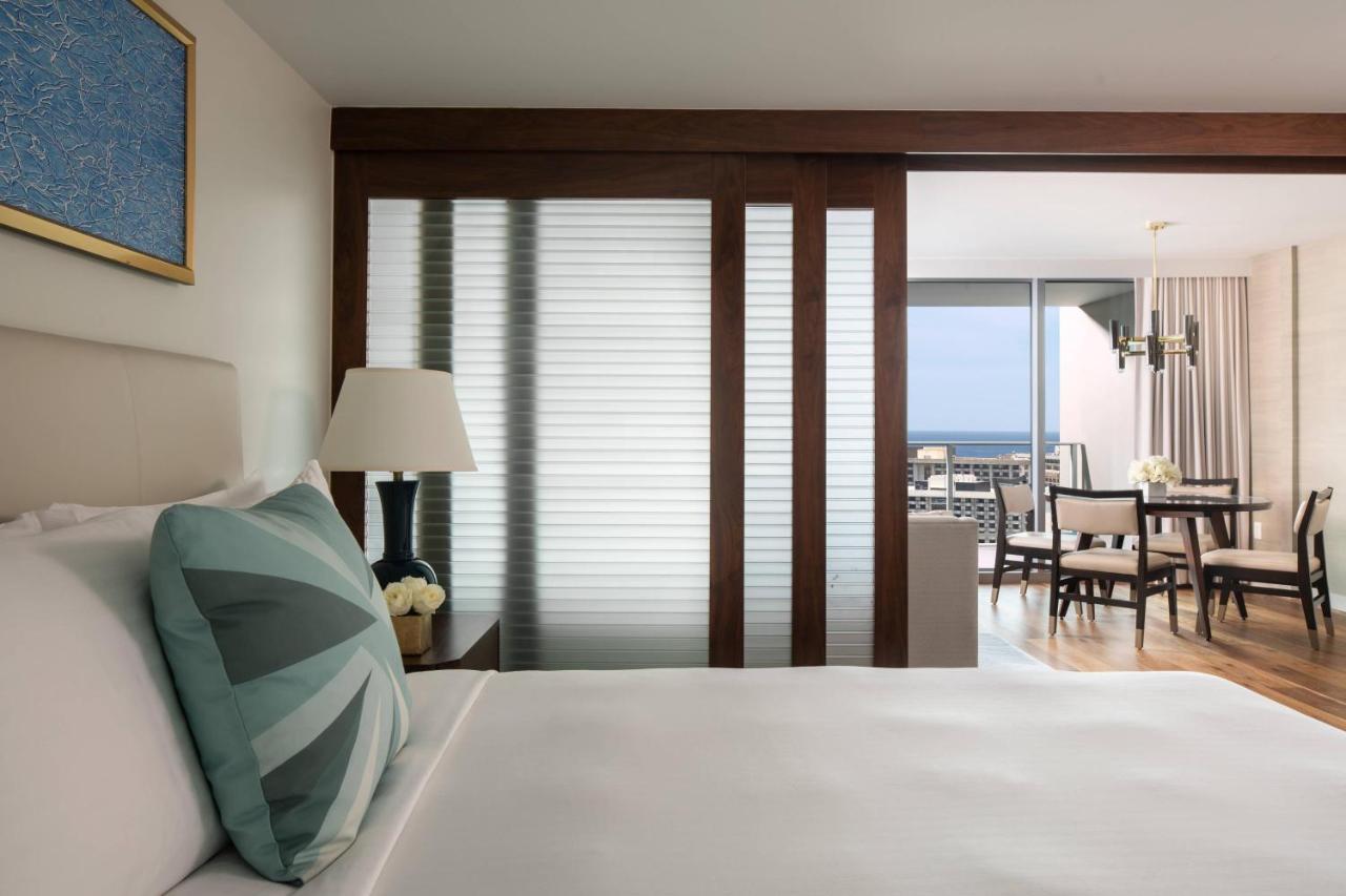The Ritz-Carlton Residences, Waikiki Beach Hotel Гонолулу Екстер'єр фото
