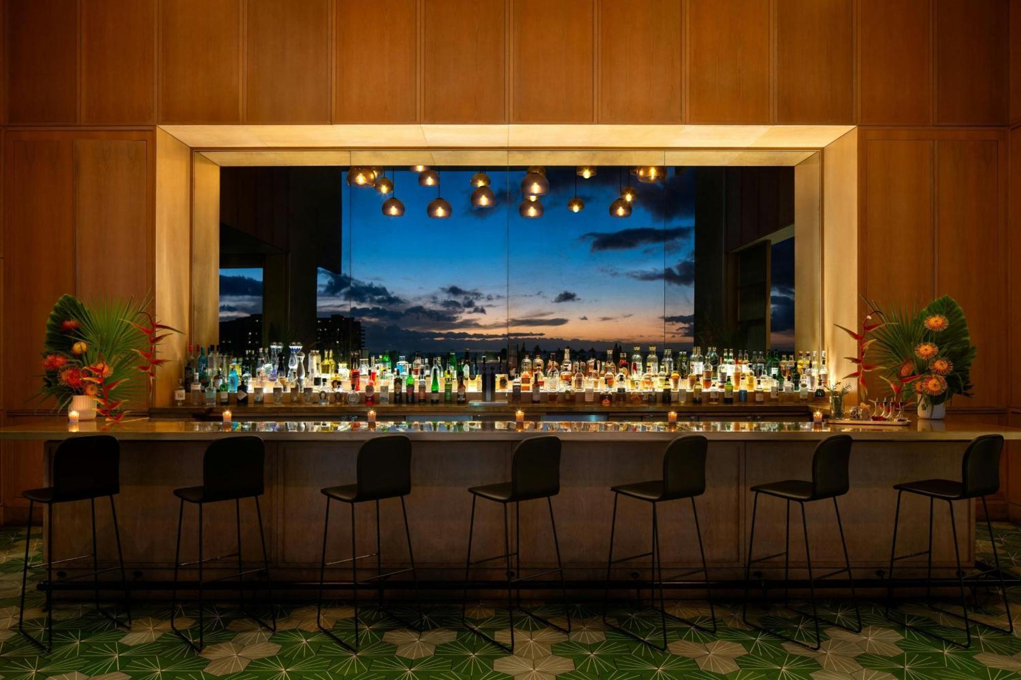 The Ritz-Carlton Residences, Waikiki Beach Hotel Гонолулу Екстер'єр фото