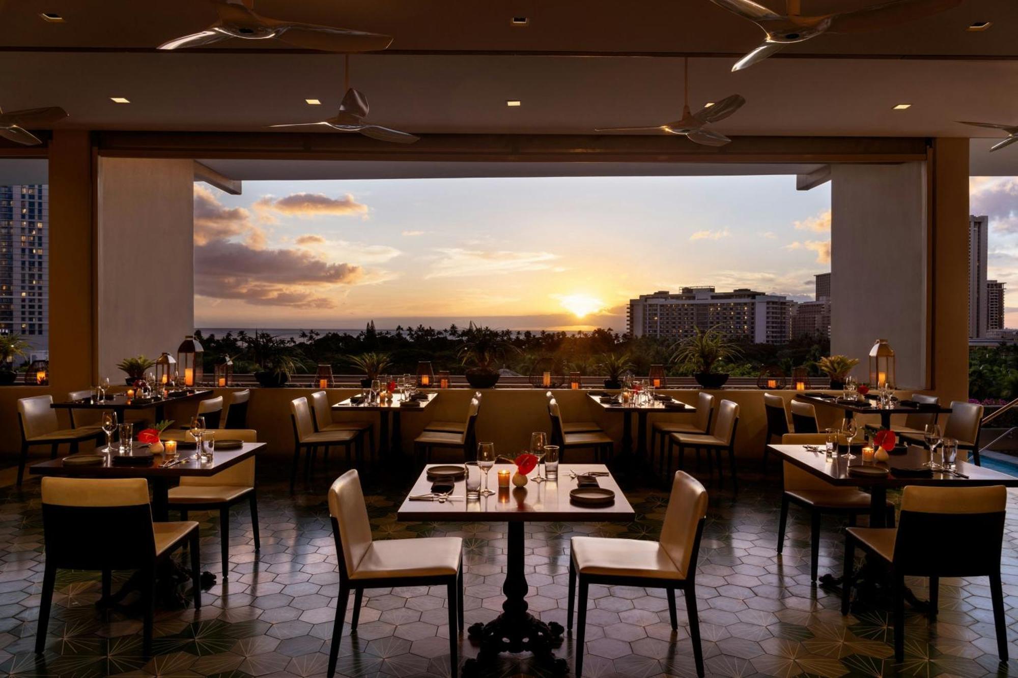 The Ritz-Carlton Residences, Waikiki Beach Hotel Гонолулу Екстер'єр фото